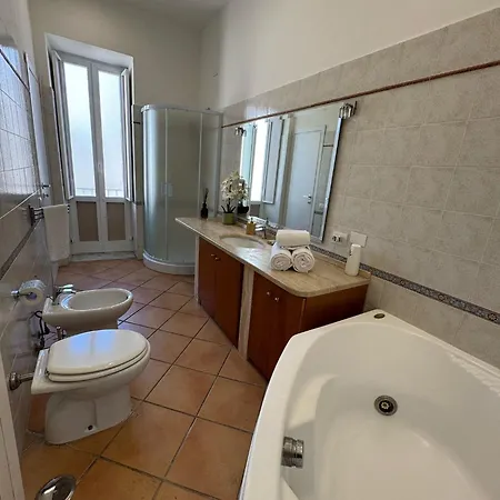 Morant Guest 4*